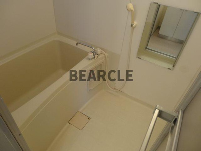 【浴室】 | シャルム豊 | コンパクトで使いやすいお風呂です