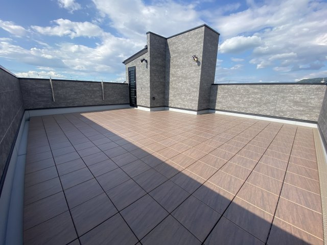 【建築条件付き土地】サン・タウン幾野6丁目の完成予想図|■弊社仕様の様々なパターンからお選び頂けます♪♪
※一部オプション追加有り