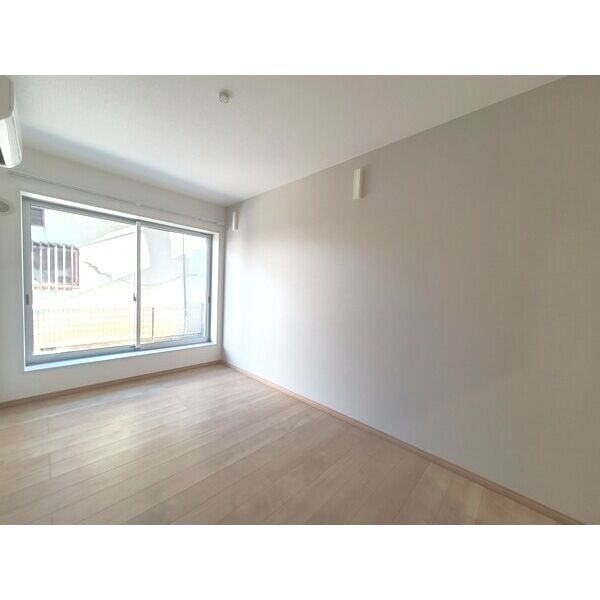 Ａｍｂｉｔｉｏｎ検見川の居間・リビング