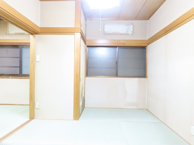 尾浜町2丁目貸家の和室