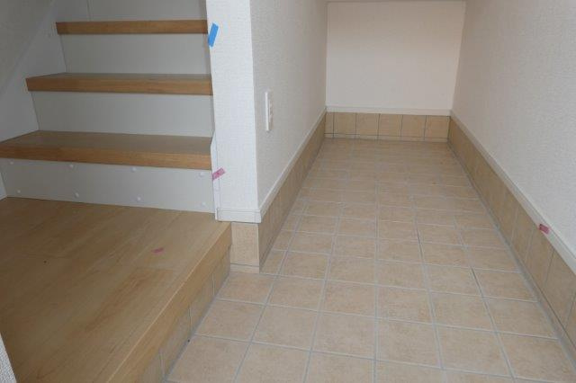 ヴィラ・マウントワン上東Bの玄関