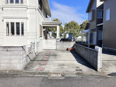 【駐車場】 | 大津市仰木の里1丁目21-4　中古戸建