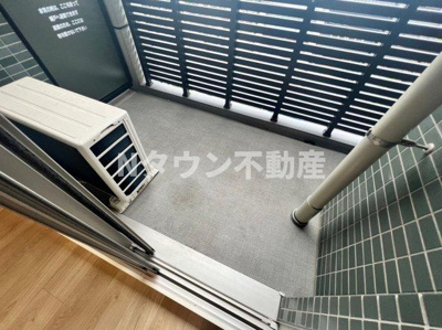 【バルコニー】 | プレサンス栄ライズ | 暖かな日差しのふりそそぐバルコニー
