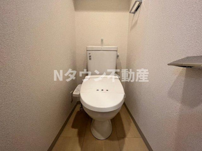 【トイレ】 | プレサンス栄ライズ | ゆったりとした空間のトイレです