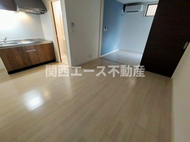  | エヌアンドエスヴィラⅢ