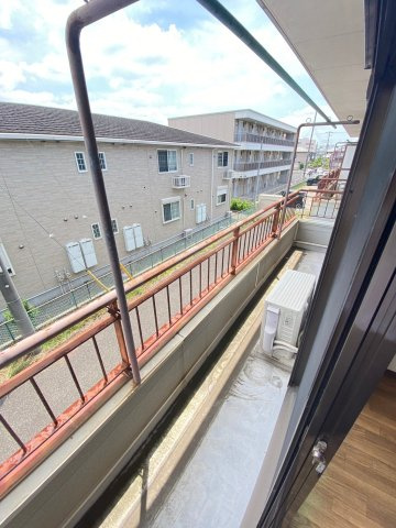 【バルコニー】