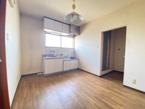 【居間・リビング】