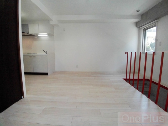 エカルラート青谷の居間・リビング