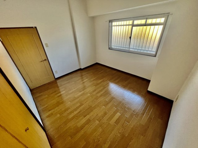 【洋室】 | ウエストインヒルズ