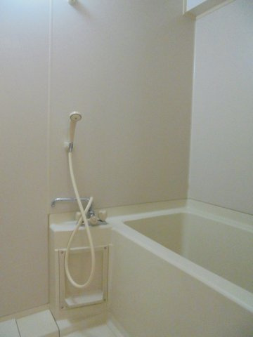 プランドールＣＩＳの浴室