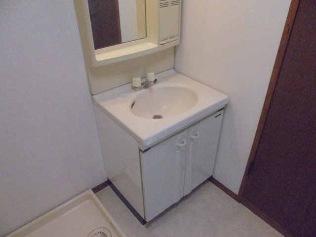 プランドールＣＩＳの独立洗面台