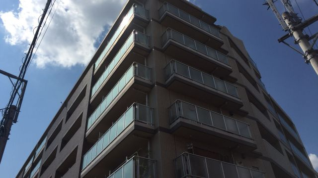 レーベンハイム池袋本町ルクサージュの外観