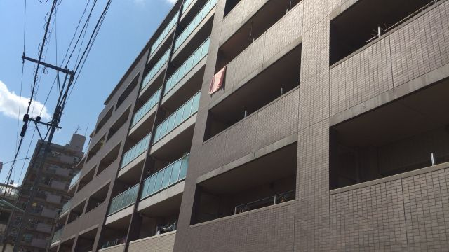 レーベンハイム池袋本町ルクサージュの外観