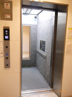 【その他共用部分】 | エレベーター、もちろんあります。