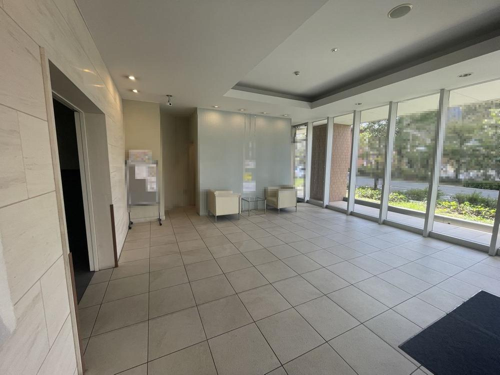 サンマークスだいにちエアタワーレジデンスB棟のエントランス