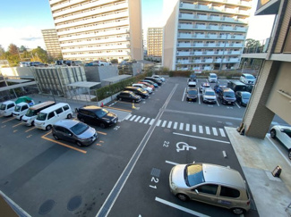 【駐車場】