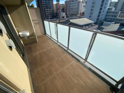 【バルコニー】 | プレサンスロジェ緑地公園EWEST