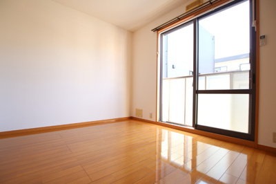 2Fのお部屋は、セキュリティ面で安心かつ日当たり良好★