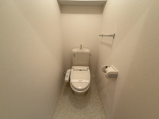 グランドゥール御津Ｂ棟のトイレ