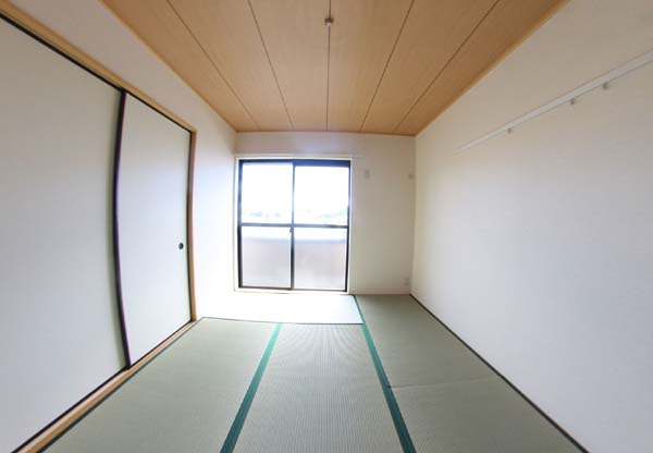 和泉市阪本町のアパートの和室|日本らしい落ち着いた雰囲気の和室です