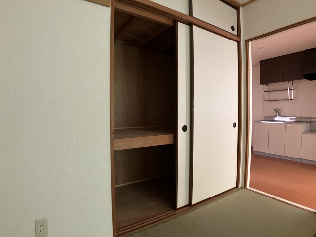 ライトコート国府台Ⅲの収納