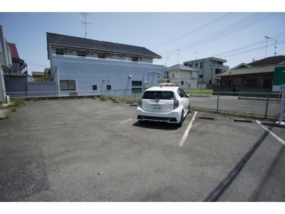 【駐車場】 | ヴァンキャトル