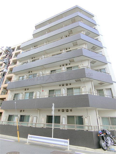 プレールドゥーク多摩川の外観|2013年7月築　RC鉄筋コンクリート造地上7階建て1R～1LDK総戸数42戸の人気分譲賃貸マンション　東京都大田区矢口2丁目　東急多摩川線矢口渡駅近、武蔵新田駅と東急池上線蓮沼駅も徒歩圏内
