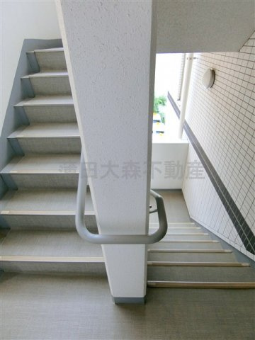 プレールドゥーク多摩川のその他共用部分|階段