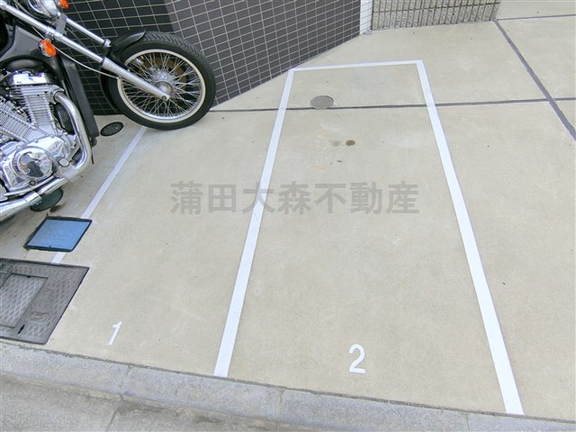 プレールドゥーク多摩川のその他共用部分|バイク置き場　空き状況等詳細はお問合せ下さい。