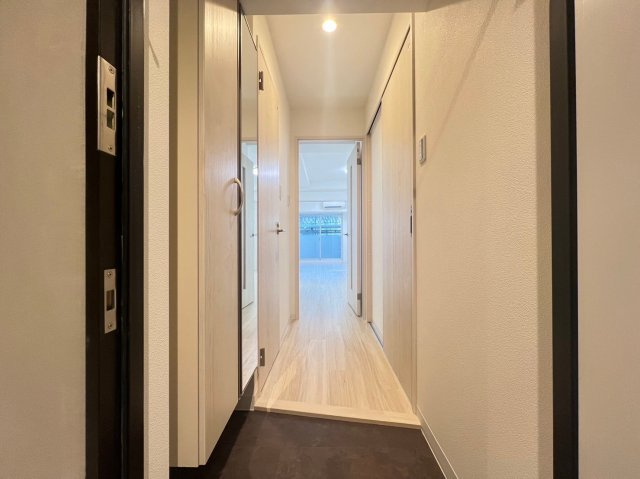 ACT DOORS 天六の玄関