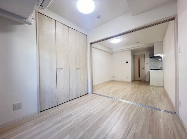 ACT DOORS 天六の居間・リビング