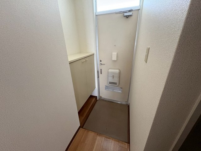 ライトコート国府台Ⅰの玄関