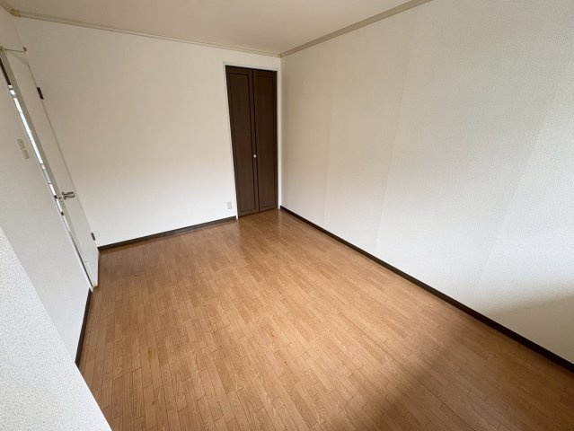 ライトコート国府台Ⅰの居間・リビング