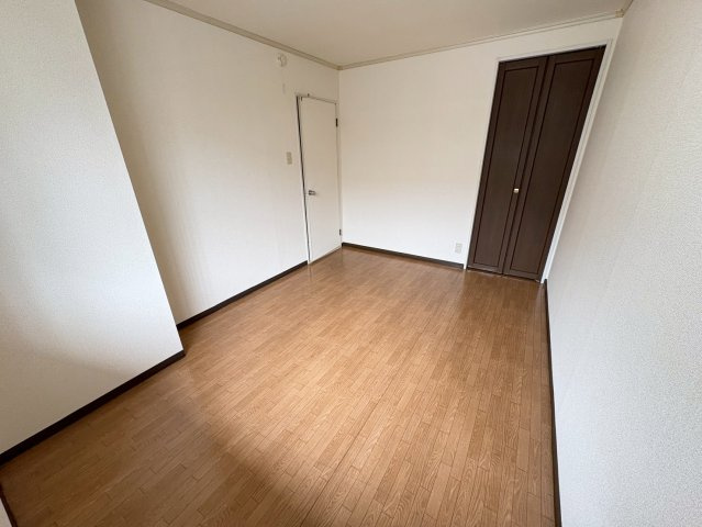 ライトコート国府台Ⅰの居間・リビング