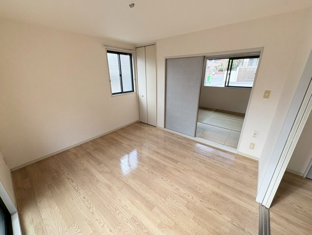 ストークハイムＢ棟の居間・リビング