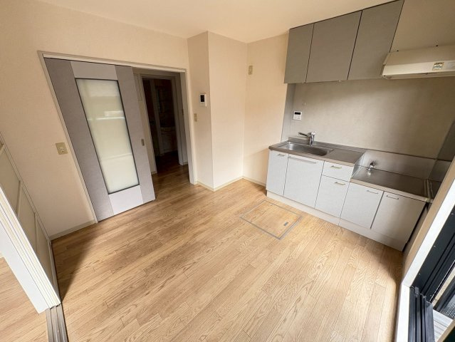 ストークハイムＢ棟の居間・リビング