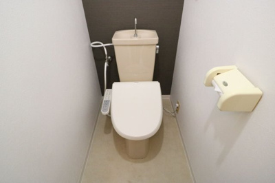 【トイレ】 | ニューライフ大濠 | 別号室の写真になります。現況優先。