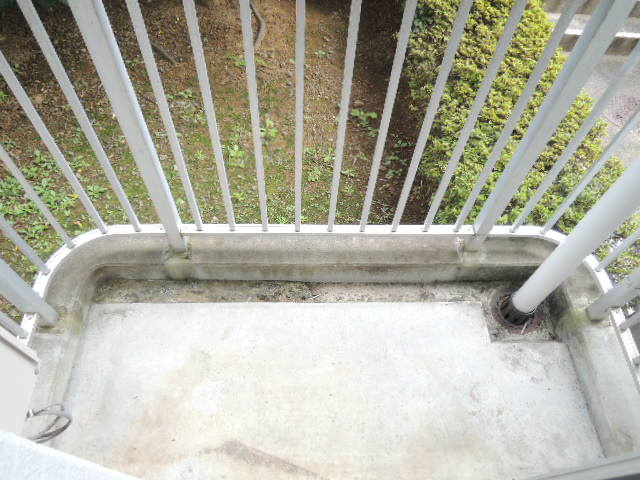 イミグランドⅢのバルコニー|写真は103号室【イミグランドⅢ】