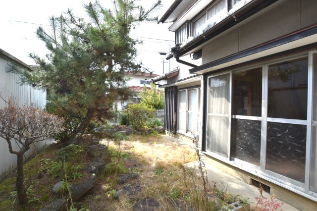 中古戸建　大垣市八島町　昭和44年築の庭|庭