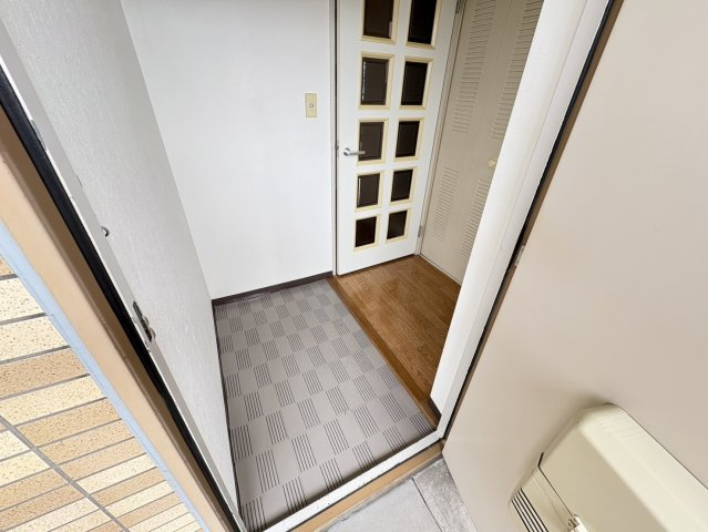 あとらす市川の玄関