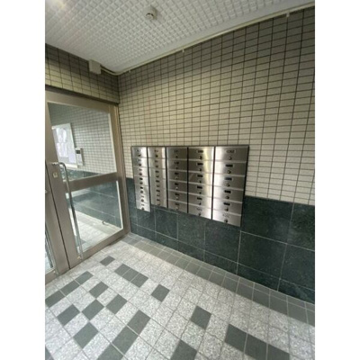 【エントランス】 | ジョバネ藤原