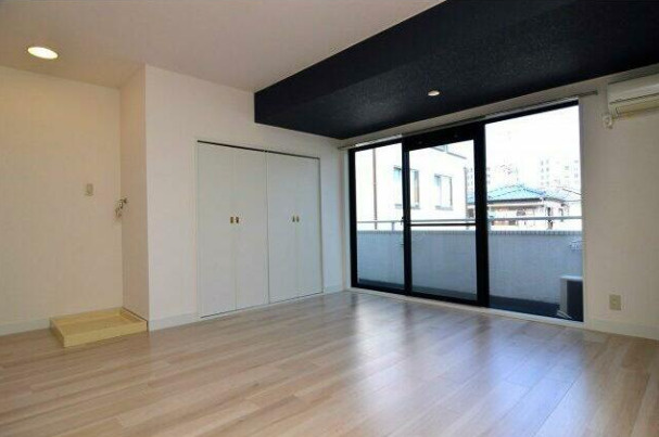 シャルール浅間町の寝室