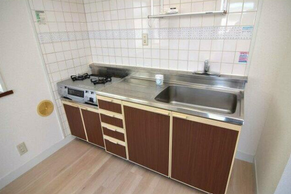 シャルール浅間町のキッチン