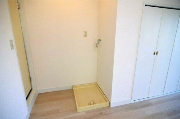 シャルール浅間町の洗面所