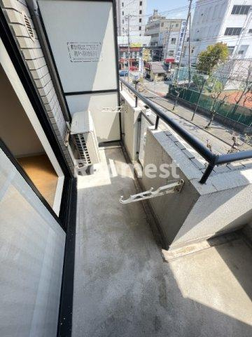 KI-3ビルのバルコニー|広々としたバルコニーです