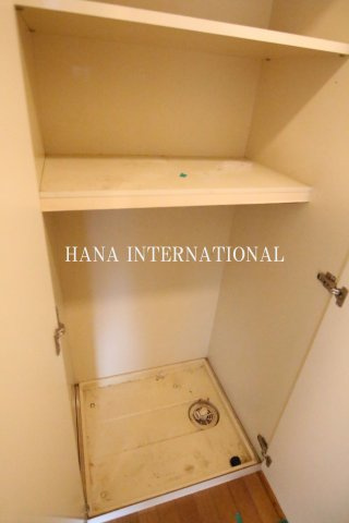 パインコート行徳のその他共用部分|クリーニング中の写真となります。