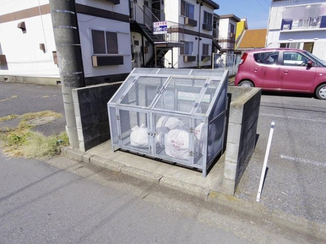 山口コーポのその他共用部分|ゴミストッカー