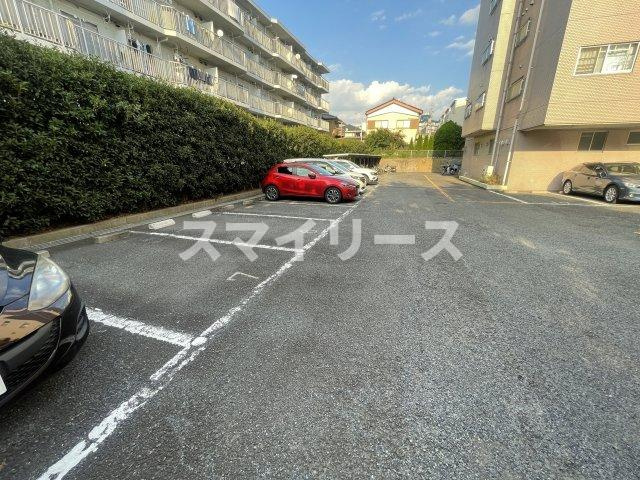 ＴＱレジデンス柏の駐車場