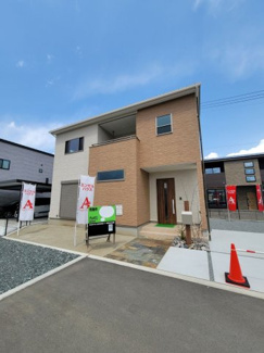 【外観】 | 建物完成済みです。「今から見たい！」にも対応します。お気軽にお問合せください。