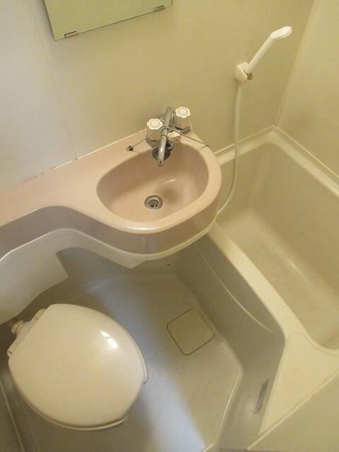 apartment 旗の台３丁目